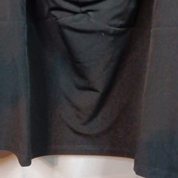 NWT Torrid Black Crop Top Size 2X - Picture 3 of 7